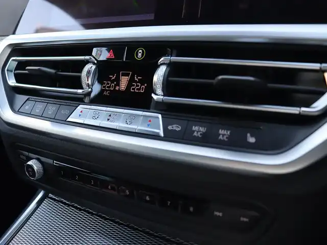 ＢＭＷ ３２０ｄ xDrive Mスポーツ EDサンライズ 宮城県 2020(令2)年 3.6万km アルピンホワイトⅢ 純正ナビ【ＢＴ／フルセグＴＶ】/ワンオーナー　/ワイヤレス充電　/インテリジェントセーフティ　/エマージェンシーストップアシスト/ハイビームアシスト/アンビエントライト/メモリーシート(D席)/パワーシート(DN席)/ドライブレコーダー　/シートヒーター(DN席)　/バックカメラ　/レザーシート　/パドルシフト　/ミラー一体型ＥＴＣ　/クルーズコントロール/パーキングアシスト/オートホールド/LEDヘッドライト/純正フロアマット/社外18インチAW