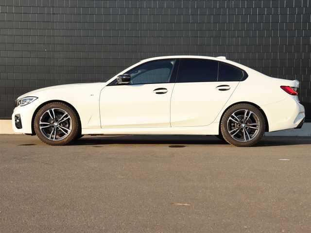 ＢＭＷ ３２０ｄ xDrive Mスポーツ EDサンライズ 宮城県 2020(令2)年 3.6万km アルピンホワイトⅢ 純正ナビ【ＢＴ／フルセグＴＶ】/ワンオーナー　/ワイヤレス充電　/インテリジェントセーフティ　/エマージェンシーストップアシスト/ハイビームアシスト/アンビエントライト/メモリーシート(D席)/パワーシート(DN席)/ドライブレコーダー　/シートヒーター(DN席)　/バックカメラ　/レザーシート　/パドルシフト　/ミラー一体型ＥＴＣ　/クルーズコントロール/パーキングアシスト/オートホールド/LEDヘッドライト/純正フロアマット/社外18インチAW