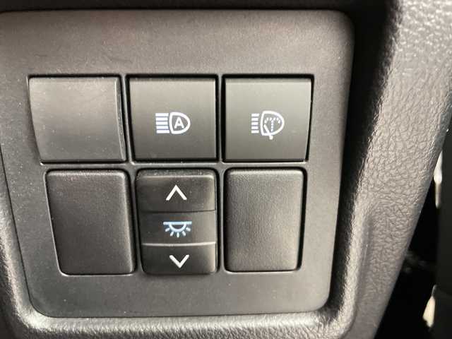 トヨタ ランドクルーザー プラド TX Lパッケージ ブラックED 道央・札幌 2021(令3)年 4.1万km アティチュードブラックマイカ ・4WD/トヨタセーフティーセンス/・プリクラッシュセーフティ/・純正SDナビ/・T-ConnectフルセグTV/BT/CD/DVD/・バックカメラ/・レーダークルーズコントロール/・オートライト/LEDヘッドライト/・オートハイビーム/・レザーシート/・運転席/助手席パワーシート/・前席シートヒーター/ベンチレーション/・純正18インチアルミホイール/・クリアランスソナー/バックソナー/・ビルトインETC/・スマートキー