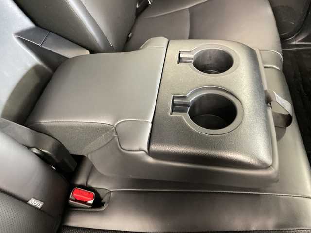 トヨタ ランドクルーザー プラド TX Lパッケージ ブラックED 道央・札幌 2021(令3)年 4.1万km アティチュードブラックマイカ ・4WD/トヨタセーフティーセンス/・プリクラッシュセーフティ/・純正SDナビ/・T-ConnectフルセグTV/BT/CD/DVD/・バックカメラ/・レーダークルーズコントロール/・オートライト/LEDヘッドライト/・オートハイビーム/・レザーシート/・運転席/助手席パワーシート/・前席シートヒーター/ベンチレーション/・純正18インチアルミホイール/・クリアランスソナー/バックソナー/・ビルトインETC/・スマートキー