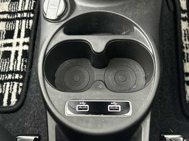 フィアット ５００ 1．2 カルト 愛知県 2021(令3)年 1.7万km LATTE MENTA ワンオーナー/ディスプレイオーディオ/bluetooth　/前後ドライブレコーダー　/ETC/右ハンドル/5速デュアロジックAT/開口部ボディ同色モール付無塗装ブロック調フロントバンパー/無塗装モール付リアバンパー/クロームシフトノブ/FIATエンボス入ブラックファブリックシート/取扱説明書/新車保証書/キーレス、スペアキー