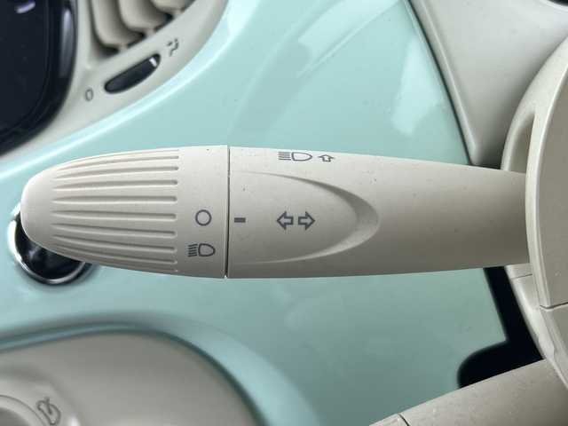 フィアット ５００ 1．2 カルト 愛知県 2021(令3)年 1.7万km LATTE MENTA ワンオーナー/ディスプレイオーディオ/bluetooth　/前後ドライブレコーダー　/ETC/右ハンドル/5速デュアロジックAT/開口部ボディ同色モール付無塗装ブロック調フロントバンパー/無塗装モール付リアバンパー/クロームシフトノブ/FIATエンボス入ブラックファブリックシート/取扱説明書/新車保証書/キーレス、スペアキー