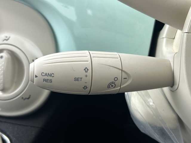 フィアット ５００ 1．2 カルト 愛知県 2021(令3)年 1.7万km LATTE MENTA ワンオーナー/ディスプレイオーディオ/bluetooth　/前後ドライブレコーダー　/ETC/右ハンドル/5速デュアロジックAT/開口部ボディ同色モール付無塗装ブロック調フロントバンパー/無塗装モール付リアバンパー/クロームシフトノブ/FIATエンボス入ブラックファブリックシート/取扱説明書/新車保証書/キーレス、スペアキー