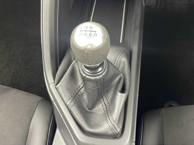 ホンダ Ｓ６６０ α 埼玉県 2022(令4)年 1.1万km Ｄグリーン センターディスプレイ/前後ドライブレコーダー/社外バックモニター/ETC/クルーズコントロール/シートヒーター/純正フロアマット/横滑り防止装置/ハーフレザー/LEDヘッドライト/オートライト/社外車高調/社外ストラットタワーバー/社外マフラー/社外サージタンク