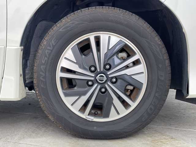 日産 セレナ e－パワー ハイウェイスター V 群馬県 2020(令2)年 4万km ブリリアントホワイトパール 2トーン 純正１０型ナビ　後席モニター　全周囲カメラ　衝突被害軽減ブレーキ　アダプティブクルーズコントロール　両側電動スライドドア　プロパイロット　ブラインドスポットモニター　シートヒーター　スマートキー　禁煙