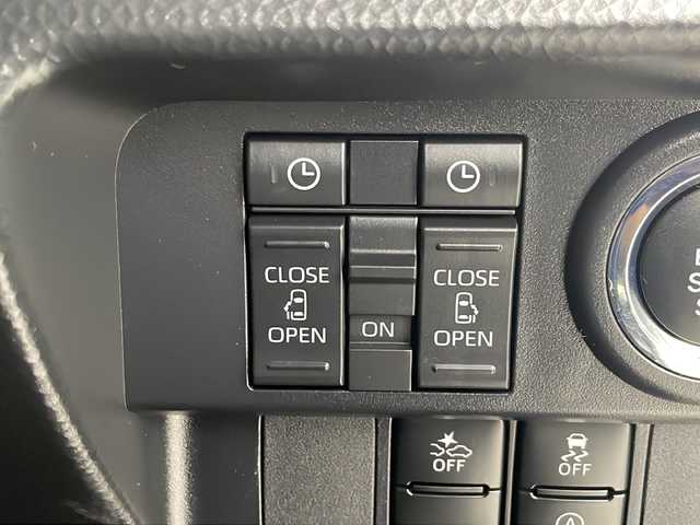 トヨタ ルーミー カスタムG 埼玉県 2021(令3)年 2.3万km レーザーブルークリスタルシャイン 純正９型ナビ　/全方位カメラ　/前後ドライブレコーダー　/衝突軽減システム　/ビルトインＥＴＣ　/レーダークルーズコントロール　/シートヒーター　/両側パワースライドドア　/前後コーナーセンサー　/レーンキープアシスト/純正アルミホイール/フロアマット/LEDヘッドライト