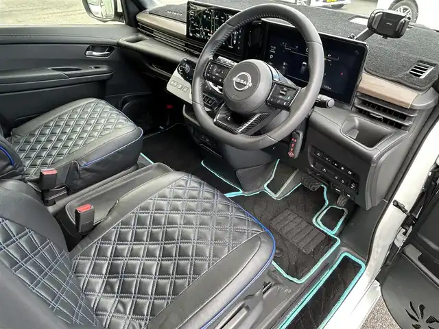 日産 セレナ e－パワー ハイウェイスター V 福島県 2024(令6)年 0.8万km プリズムホワイト 寒冷地仕様（ホット＋パッケージ）/プロパイロット/フロント純正エアロ/純正フリップダウンモニター/純正ナビゲーション/「AM/FM/DTV/BT/USB/AppleCarplay/HDMI」/アラウンドビューカメラ/バックカメラ/デジタルインナーミラー/ステアリングヒーター/シートヒーター/置くだけ充電/ビルトインETC2.0/社外18インチアルミホイール/社外レザー系シートカバー/社外フロアマット/プッシュスタート/電動パーキングブレーキ/取説・保証書・スペアキー1本有り