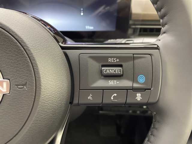 日産 セレナ e－パワー ハイウェイスター V 群馬県 2025(令7)年 0.1千km プリズムホワイト 登録済未使用車(登録時１１km)/＝＝＝＝＝＝＝/純正12.3インチナビ/・フルセグ/AM/FM/Bluetooth/Apple CarPlay/Android Auto/登録済未使用車　純正１２．３型ナビ　純正１１型後席モニター　両側電動スライドドア　プロパイロット　ワイヤレス充電　全周囲カメラ　デジタルインナーミラー　ＢＭＳ　レーンキープアシスト　ＥＴＣ　禁煙車