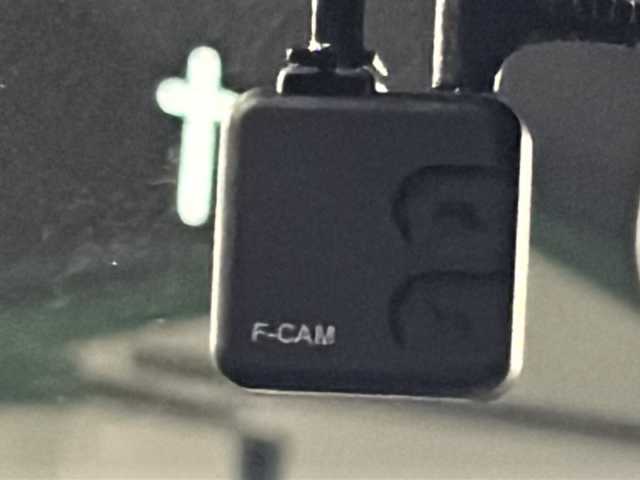 トヨタ ヤリスクロス ハイブリッド Z ウルバーノ 京都府 2025(令7)年 0.7万km ブラックマイカ/プラチナホワイトパールマイカ 純正8インチナビ/フルセグ/Bluetooth/トヨタセーフティセンス/全方位カメラ/禁煙車/クリアランスソナー/ETC2.0/２トーンカラー/ブラインドスポットモニター/電動リアゲート/パワーシート/ドライブレコーダー/シートヒーター/純正アルミホイール/電動格納ミラー/ワンオーナー/プッシュスタート/スマートキー