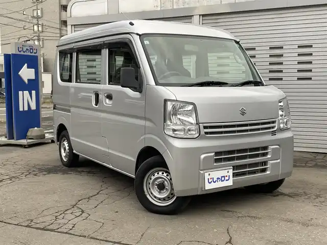 スズキ エブリイ PA 道央・札幌 2016(平28)年 7.7万km シルキーシルバーメタリック (株)IDOMが運営する【じしゃロン札幌店】の自社ローン専用車両になりますこちらは現金またはオートローンご利用価格です。自社ローンご希望の方は別途その旨お申し付けください。/純正ラジオ/MD/ETC/両側スライドドア/ヘッドライドレベライザー/フロアマット