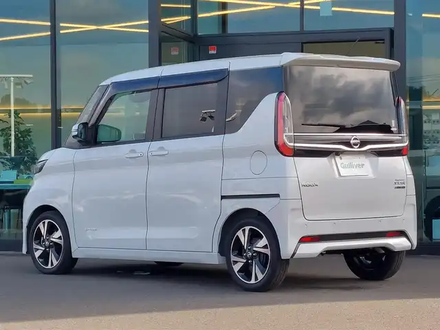 日産 ルークス HWS Gターボ プロパイロットED 東京都 2022(令4)年 1.3万km ホワイトパール 純正ナビ/純正アルミホイール/アダプティブクルーズコントロール/両側パワースライドドア/Bluetooth/ETC/アラウンドビューモニター/ワンオーナー/純正ドライブレコーダー/プロパイロット/LEDヘッドライ/スペアキー/プッシュスタート/キーレスエントリー/純正フロアマット/新車保証書/取扱説明書