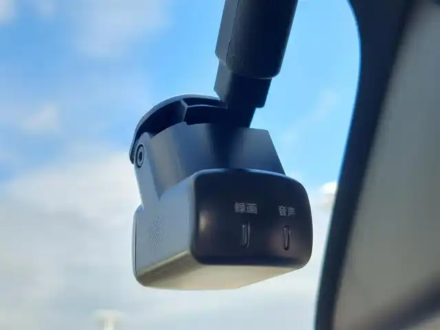 日産 ルークス HWS Gターボ プロパイロットED 東京都 2022(令4)年 1.3万km ホワイトパール 純正ナビ/純正アルミホイール/アダプティブクルーズコントロール/両側パワースライドドア/Bluetooth/ETC/アラウンドビューモニター/ワンオーナー/純正ドライブレコーダー/プロパイロット/LEDヘッドライ/スペアキー/プッシュスタート/キーレスエントリー/純正フロアマット/新車保証書/取扱説明書