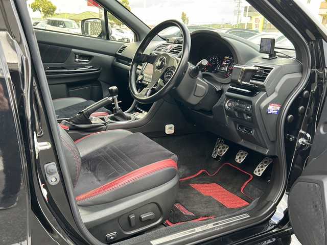 スバル ＷＲＸ ＳＴＩ STI タイプS 大阪府 2019(令1)年 6.9万km クリスタルブラックシリカ １オーナー　アプライドＦ型　ＨＫＳ車高調　ＲＡＹＳ１９ＡＷ　柿本４本出し　ＳＴＩエアロ　リアスポイラー　ナルディハンドル　純正８インチナビ　シートヒーター　レーダー探知機　ドラレコ　ＥＴＣ　バックカメラ　ウィンカーミラー　プッシュスタート　LEDヘッドライト　純正マフラー（積込）　純正ハンドル（積込）　純正オーディオ　スペアタイヤ