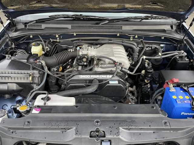 トヨタ ハイラックス サーフ SSR－G 岩手県 2004(平16)年 6.1万km グレイッシュブルーメタリック ＡＣ１００Ｖコンセント　純正ナビ　バックカメラ　ＣＤ／ＭＤ再生　ＥＴＣ　オートライト　リモコンキー　フロントフォグランプ　純正１７インチアルミホイール　オートエアコン　革巻きステアリング