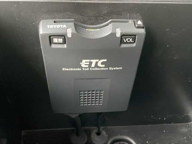 トヨタ ハイラックス サーフ SSR－G 岩手県 2004(平16)年 6.1万km グレイッシュブルーメタリック ＡＣ１００Ｖコンセント　純正ナビ　バックカメラ　ＣＤ／ＭＤ再生　ＥＴＣ　オートライト　リモコンキー　フロントフォグランプ　純正１７インチアルミホイール　オートエアコン　革巻きステアリング