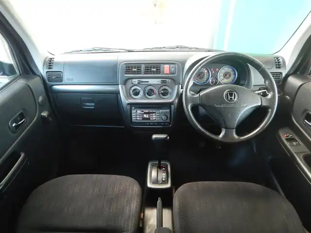 ホンダ バモス G 静岡県 2016(平28)年 9.6万km プレミアムミスティックナイトパール 4WD/純正ディスプレイオーディオ/・6WS0/・CD再生/・ラジオ/バックカメラ/純正アルミホイール/純正フロアマット/ヘッドライトレベライザー/ISOFIX/ドアバイザー/キーレス×1/取扱説明書/新車保証書/整備記録簿/・新車1ヶ月、12ヶ月、H30、R1、R3、R5