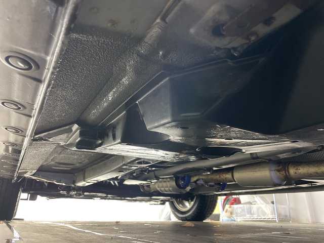 マツダ デミオ 13C 道央・札幌 2016(平28)年 3.8万km アルミニウムメタリック ・４WD/・純正オーディオ（CD＆AM&FM＆AUX＆USB）/・i-Activsense/・アイドリングストップ/・キセノンヘッドライト/・スマートキー/・プッシュスタート/・夏タイヤ積込/・社外１５インチAW