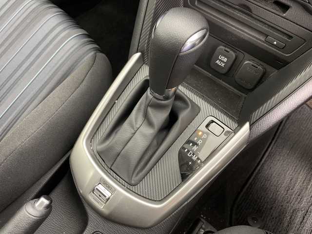 マツダ デミオ 13C 道央・札幌 2016(平28)年 3.8万km アルミニウムメタリック ・４WD/・純正オーディオ（CD＆AM&FM＆AUX＆USB）/・i-Activsense/・アイドリングストップ/・キセノンヘッドライト/・スマートキー/・プッシュスタート/・夏タイヤ積込/・社外１５インチAW