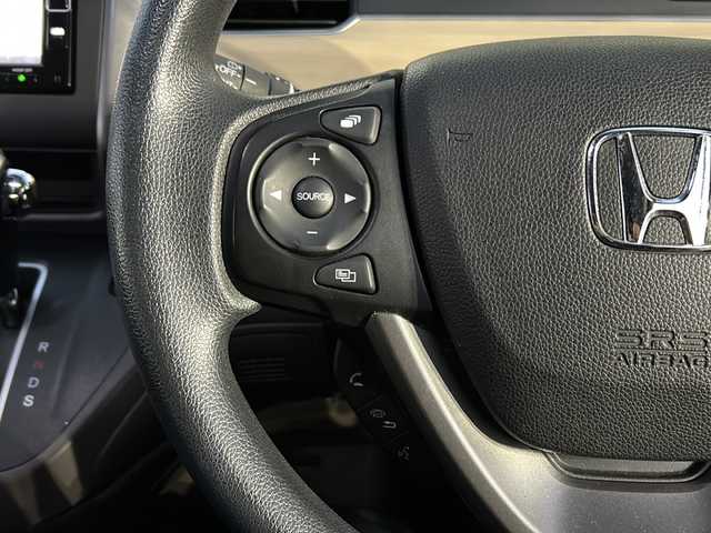 ホンダ フリード G ホンダセンシング 静岡県 2019(平31)年 4.9万km モダンスティールM 純正メモリナビ/・CD/・DVD/・フルセグＴＶ/・Bluetooth/・AM/・FM/主要装備/・両側パワスラ/・ホンダセンシング/・衝突軽減/・横滑り防止装置/・レーンキープ/・追従クルコン/・バックカメラ/・ビルトインＥＴＣ/・ドラレコ前/・ステリモ/・スマートキー/・プッシュスタート/・スペアキー1本