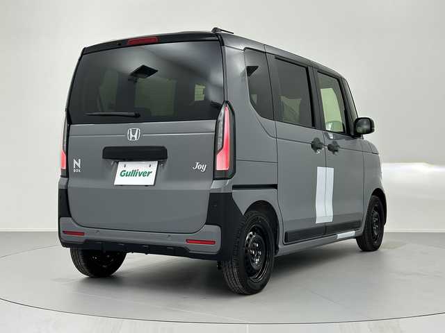 ホンダ Ｎ ＢＯＸ JOY 奈良県 2025(令7)年 0.1千km グレーＭ R7/11月登録/バックカメラ（未接続）/ホンダセンシング/・衝突軽減ブレーキ/・横滑り防止機能/・レーンキープアシスト/・先行車発進お知らせ機能/レーダークルコン/前後コーナーセンサー/片側パワースライドドア/電動パーキング/オートホールド/シートヒーター/ベンチシート/チップアップシート/LEDヘッドライト/オートライト/プッシュスタート/スマートキー/スペアキー（1本）