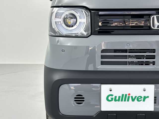 ホンダ Ｎ ＢＯＸ JOY 奈良県 2025(令7)年 0.1千km グレーＭ R7/11月登録/バックカメラ（未接続）/ホンダセンシング/・衝突軽減ブレーキ/・横滑り防止機能/・レーンキープアシスト/・先行車発進お知らせ機能/レーダークルコン/前後コーナーセンサー/片側パワースライドドア/電動パーキング/オートホールド/シートヒーター/ベンチシート/チップアップシート/LEDヘッドライト/オートライト/プッシュスタート/スマートキー/スペアキー（1本）