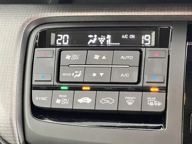 車両画像13