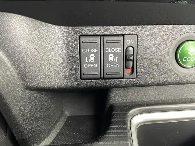 ホンダ ステップワゴン スパーダ クールスピリット 埼玉県 2015(平27)年 4.4万km プレミアムスパークルブラックパール ホンダセンシング/両側パワースライドドア/クルーズコントロール/LEDヘッドライト/わくわくゲート/純正17インチアルミホイール/純正フロアマット/スマートキー/パワーウィンドウ/パワーステアリング/プッシュスタート/ETC
