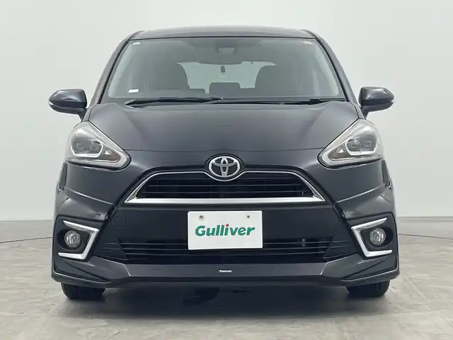 トヨタ シエンタ G クエロ 三重県 2017(平29)年 5.7万km ブラックマイカ 禁煙車/セーフティセンスC/・オートマチックハイビーム/・プリクラッシュセーフティ/・レーンディパーチャーアラート/モデリスタエアロ/純正ナビ（NSCD-W66）/・ワンセグTV/・CD/SD/BT/AUX/オートライト/バックカメラ/両側パワースライドドア/ハーフレザー/LEDヘッドライト/フォグランプ/プッシュスタート/スマートキー/スペアキー/前後ドライブレコーダー（CS-32H）/社外15インチアルミホイール