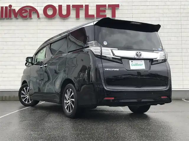 トヨタ ヴェルファイア V 富山県 2015(平27)年 7.1万km ブラック フリップダウンモニター/アルパイン10型ナビ/フルセグTV/Bluetooth/バックカメラ/プリクラッシュセーフティ/クリアランスソナー/レーダークルーズコントロール/両側パワースライドドア/革巻きステアリング/ステアリングスイッチ/ハーフレザーシート/パワーシート/ETC
