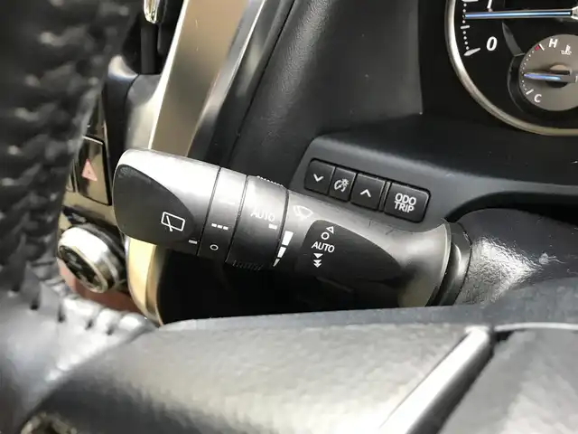 トヨタ ヴェルファイア V 富山県 2015(平27)年 7.1万km ブラック フリップダウンモニター/アルパイン10型ナビ/フルセグTV/Bluetooth/バックカメラ/プリクラッシュセーフティ/クリアランスソナー/レーダークルーズコントロール/両側パワースライドドア/革巻きステアリング/ステアリングスイッチ/ハーフレザーシート/パワーシート/ETC