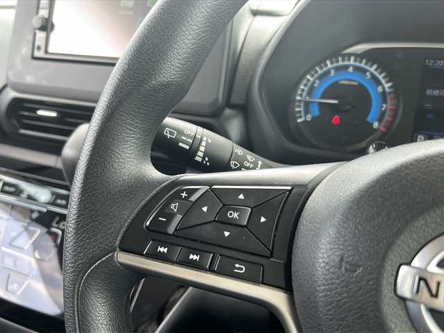 日産 ルークス ハイウェイスター X 佐賀県 2020(令2)年 2.3万km ブラック 純正ナビ/Bluetooth/CD/AUX/地デジテレビ/全周囲カメラ/ワンオーナー/衝突軽減システム/レーンアシスト/両側パワースライドドア/オートエアコン/オートライト/LEDライト/プッシュスタート/ETC/アイドリングストップ/ステアリングスイッチ/電各ウィンカーミラー/ステアリングスイッチ/横滑り防止装置/スマートキー/保証書/取扱説明書/記録簿(R2/3/4/6/7)