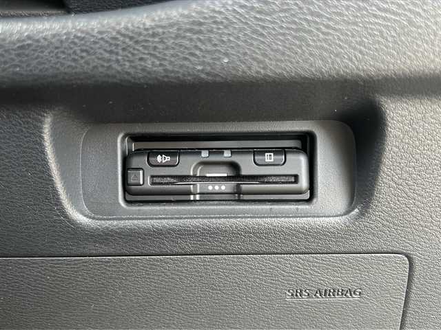 日産 ルークス ハイウェイスター X 佐賀県 2020(令2)年 2.3万km ブラック 純正ナビ/Bluetooth/CD/AUX/地デジテレビ/全周囲カメラ/ワンオーナー/衝突軽減システム/レーンアシスト/両側パワースライドドア/オートエアコン/オートライト/LEDライト/プッシュスタート/ETC/アイドリングストップ/ステアリングスイッチ/電各ウィンカーミラー/ステアリングスイッチ/横滑り防止装置/スマートキー/保証書/取扱説明書/記録簿(R2/3/4/6/7)