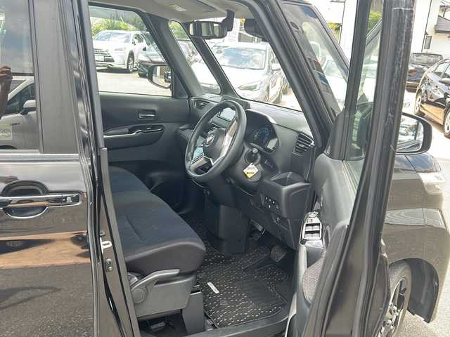 日産 ルークス ハイウェイスター X 佐賀県 2020(令2)年 2.3万km ブラック 純正ナビ/Bluetooth/CD/AUX/地デジテレビ/全周囲カメラ/ワンオーナー/衝突軽減システム/レーンアシスト/両側パワースライドドア/オートエアコン/オートライト/LEDライト/プッシュスタート/ETC/アイドリングストップ/ステアリングスイッチ/電各ウィンカーミラー/ステアリングスイッチ/横滑り防止装置/スマートキー/保証書/取扱説明書/記録簿(R2/3/4/6/7)