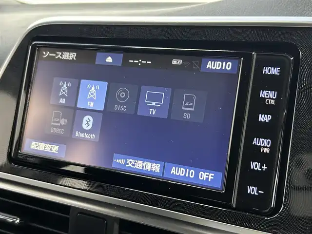 トヨタ シエンタ ハイブリッド G 大阪府 2018(平30)年 2.1万km ブラックマイカ/ヴィンテージブラウンパールクリスタルシャイン 純正ナビ(フルセグ/DVD再生/Bluetooth) 360カメラ ETC 両側パワースライドドア 衝突軽減 クルコン トヨタセーフティセンス オートライト スマートキー プッシュスタート