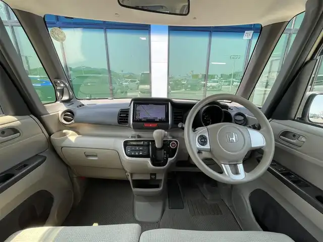 ホンダ Ｎ ＢＯＸ G Lパッケージ 香川県 2015(平27)年 5万km クッキークリーム 登録時走行距離：49142km/カロッツェリアナビ/　CD DVD ワンセグTV/バックカメラ/パワースライドドア/横滑り防止装置/レベライザヘッドライト/ISOFIX/ロールサンシェード/ステアリングスイッチ/プッシュスタート/スマートキー