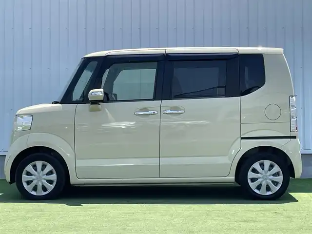 ホンダ Ｎ ＢＯＸ G Lパッケージ 香川県 2015(平27)年 5万km クッキークリーム 登録時走行距離：49142km/カロッツェリアナビ/　CD DVD ワンセグTV/バックカメラ/パワースライドドア/横滑り防止装置/レベライザヘッドライト/ISOFIX/ロールサンシェード/ステアリングスイッチ/プッシュスタート/スマートキー