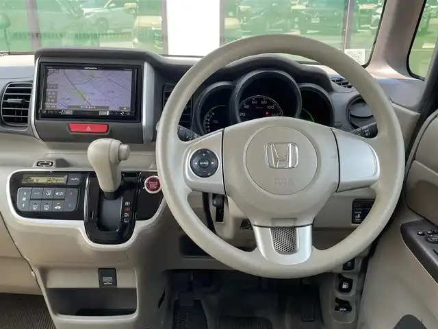 ホンダ Ｎ ＢＯＸ G Lパッケージ 香川県 2015(平27)年 5万km クッキークリーム 登録時走行距離：49142km/カロッツェリアナビ/　CD DVD ワンセグTV/バックカメラ/パワースライドドア/横滑り防止装置/レベライザヘッドライト/ISOFIX/ロールサンシェード/ステアリングスイッチ/プッシュスタート/スマートキー