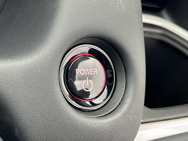 ホンダ フィット e:HEVホーム 宮城県 2021(令3)年 4.4万km プレミアムクリスタルレッドM 純正8インチナビ：VXM-215VFEI/フルセグTV/Bluetooth/CD/DVD/AM/FM/バックカメラ/アダプティブクルーズコントロール/衝突被害軽減ブレーキ/車線逸脱抑制/後方誤発進抑制機能/オートマチックハイビーム/パーキングセンサー/ＬＥＤヘッッドライト/前後ドライブレコーダー/スペアキー×1/電子制御パーキングブレーキ/オートブレーキホールド/充電用USBジャック/15インチAW/ETC/冬タイヤ積み込み/プッシュスタート