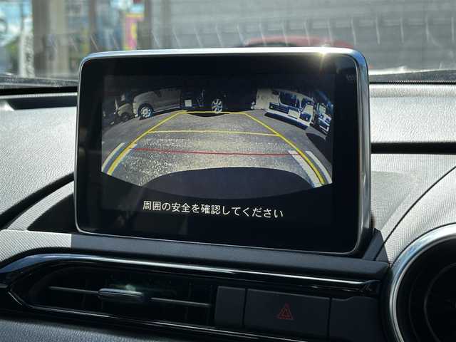 マツダ ロードスター S スペシャルパッケージ 大分県 2016(平28)年 6.3万km セラミックM RAYS製アルミホイル17インチ/純正SDナビ/（Bluetooth/CD/DVD/フルセグ）/外部接続端子：USB・AUX/本革巻シフトノブ/本革巻ステアリング/バックカメラ/セーフティパッケージ/・車線逸脱警報システム/・ブラインドスポットモニタリング/・ハイビームコントロールシステム/・アダプティブフロントライティングシステム/マルチインフォメーションディスプレイ/プッシュスタート/オートライト/ETC/LEDヘッドライト/LEDポジションランプ/DN席バニティミラー/保証証/取説