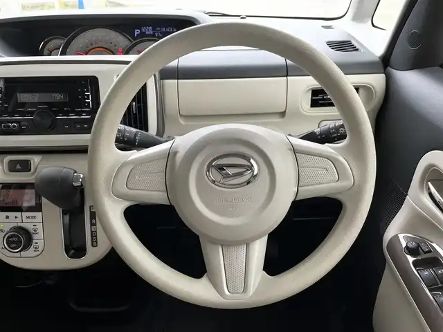 ダイハツ ムーヴ キャンバス G メイクアッフ SA Ⅱ 秋田県 2016(平28)年 13.2万km ナチュラルベージュマイカM (株)IDOMが運営する【じしゃロン秋田店】の自社ローン専用車両になります。こちらは現金またはオートローンご利用時の価格です。自社ローンご希望の方は別途その旨お申付け下さい///////////////////スマートアシスト2/衝突回避支援ブレーキ機能/衝突警報機能(対車両・対歩行者)/車線逸脱警報機能/誤発進抑制制御機能（前方・後方）/先行車発進お知らせ機能/CDオーディオ【CD/USB/AUX/iPod】/両側パワースライドドア/前後ドライブレコーダー/LEDヘッドライト/オートライト/スマートキー/スペアキー×1