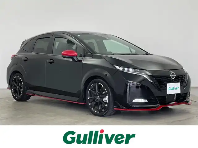 日産 オーラ ニスモ 埼玉県 2023(令5)年 1.3万km スーパーブラック 社外ナビ　アラウンドビューモニター　デジタルインナーミラー　ＢＳＩ　純正アルミホイール　オートライト　オートハイビーム　コーナーセンサー　スマートキー　ＬＥＤヘッドライト　ＤＶＤ再生　地デジフルセグ
