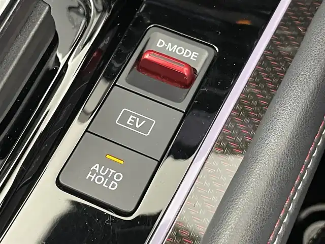 日産 オーラ ニスモ 埼玉県 2023(令5)年 1.3万km スーパーブラック 社外ナビ　アラウンドビューモニター　デジタルインナーミラー　ＢＳＩ　純正アルミホイール　オートライト　オートハイビーム　コーナーセンサー　スマートキー　ＬＥＤヘッドライト　ＤＶＤ再生　地デジフルセグ