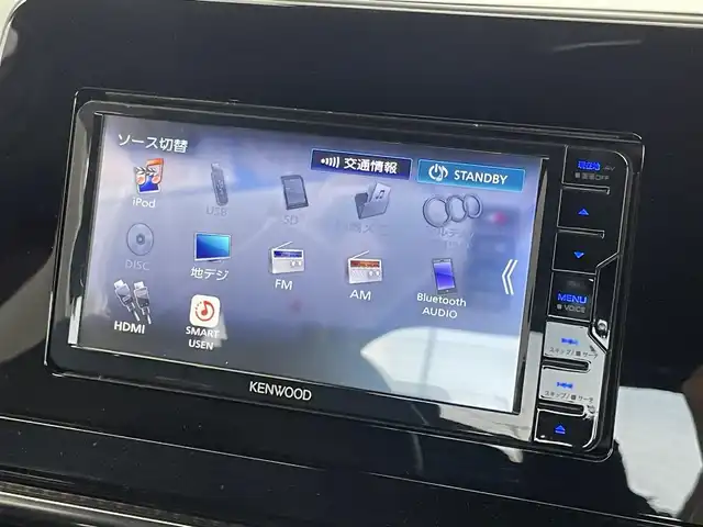 日産 オーラ ニスモ 埼玉県 2023(令5)年 1.3万km スーパーブラック 社外ナビ　アラウンドビューモニター　デジタルインナーミラー　ＢＳＩ　純正アルミホイール　オートライト　オートハイビーム　コーナーセンサー　スマートキー　ＬＥＤヘッドライト　ＤＶＤ再生　地デジフルセグ