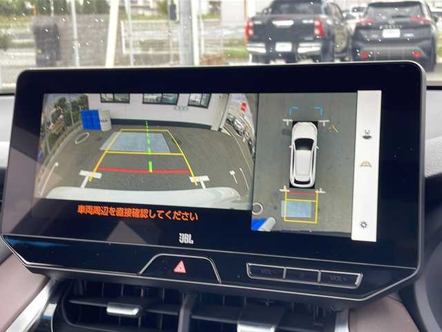 トヨタ ハリアー ハイブリッド Z レザーパッケージ 山口県 2023(令5)年 3.9万km プラチナホワイトパールマイカ 純正ディスプレイオーディオ/・ナビアプリ対応/・フルセグTV/・Bluetooth接続/・アラウンドビューモニター/・Miracast/ビルトインETC/ドライブレコーダー/Toyota Safety Sense/・プリクラッシュセーフティ/・レーントレーシングアシスト/・ロードサインアシスト/・レーダークルーズコントロール/・先行車発進告知機能/・ドライバー異常時対応システム/・クリアランスソナー/・ブラインドスポットモニター/・Bi－BeamLEDヘッドライト/・オートハイビーム/・リアトラフィックアラート/・前後クリアランスソナー/・オートハイビーム/USB入力端子/レザーシート/シートヒーター/エアシート/パワーシートD席/N席/純正フロアマット/調光機能付きパノラマルーフ/ステアリングヒーター/パワーバックドア/純正LEDライト/純正19インチアルミホイール/ドアバイザー/ウィンカーミラー/ロック連動自動開閉ドアミラー
