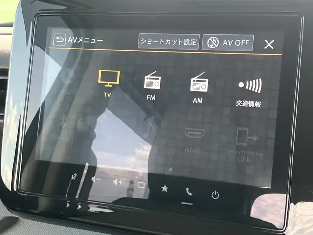 スズキ スペーシア HYBRID X 道南・函館 2024(令6)年 0.3万km ピュアホワイトP /純正ナビ//フルセグTV//全周囲カメラ//衝突軽減ブレーキ//シートヒーター//両側パワースライドドア//レーンキープアシスト//コーナーセンサー//社外アルミホイール//オートハイビーム//アイドリングストップ