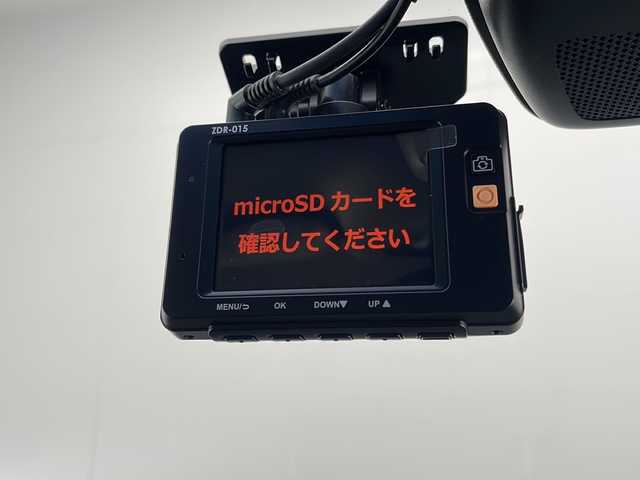 ホンダ オデッセイ アブソルートXホンダセンシングアドバンP 宮崎県 2016(平28)年 6.8万km 黒 Hondaインターナビ(３HU2)/CD/AM/FM//Bluetooth/Honda SENSING/マルチビューカメラシステム/スマートパーキングアシストシステム/両側パワースライドドア＋スライドドアイージークローザー/LEDルームランプ/LEDヘッドライト/コンフォートビューパッケージ/サイドエアバッグ＋サイドカーテンエアバッグ/2列目プレミアムクレードルシート/2列目大型ロールサンシェード/全席オートパワーウィンドウ/プラズマクラスター/IRカット＋スーパーUVカットガラス/本革巻きステアリングホイール/運転席8ウェイパワーシート/LEDアウターウエルカムライト/前後ドライブレコーダー/アイドリングストップ/ステアリングスイッチ/フロアマット/ドアバイザー/ETC
