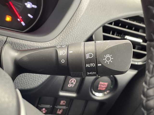 トヨタ ヴォクシー ZS 煌Ⅲ 栃木県 2021(令3)年 1.1万km ブラック 純正SDナビ/（CD/DVD/Bluetooth/USB/フルセグTV）/バックカメラ/トヨタセーフティセンス/前後コーナーセンサー/ビルトインETC/前方ドライブレコーダー/ハーフレザーシート/両側パワースライドドア/オートライト/LEDヘッドライト/横滑り防止装置/フォグランプ/スマートキー/プッシュスタート/アイドリングストップ/電動格納ミラー/純正アルミホイール/純正フロアマット