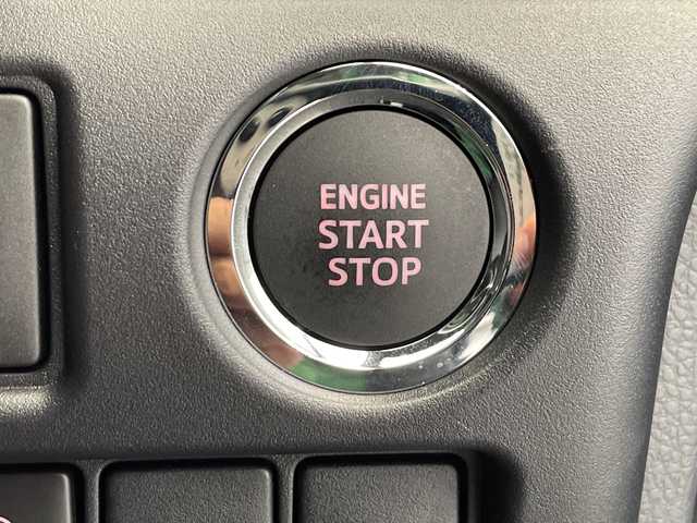 トヨタ ヴォクシー ZS 煌Ⅲ 栃木県 2021(令3)年 1.1万km ブラック 純正SDナビ/（CD/DVD/Bluetooth/USB/フルセグTV）/バックカメラ/トヨタセーフティセンス/前後コーナーセンサー/ビルトインETC/前方ドライブレコーダー/ハーフレザーシート/両側パワースライドドア/オートライト/LEDヘッドライト/横滑り防止装置/フォグランプ/スマートキー/プッシュスタート/アイドリングストップ/電動格納ミラー/純正アルミホイール/純正フロアマット