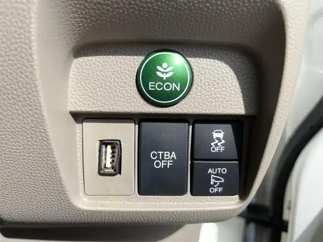 ホンダ Ｎ ＯＮＥ G Lパッケージ 鳥取県 2016(平28)年 10.2万km プレミアムホワイトパールⅡ ４・W・D/純正ナビ/フルセグ/DVD/CD/USB/ビルトインETC/ドライブレコーダー/前席シートヒーター/衝突軽減ブレーキ/キセノンヘットライト/LEDポジションリング/プッシュエンジンスタート/アイドリングストップ/電動格納ミラー/フロアマット/ドアバイザー