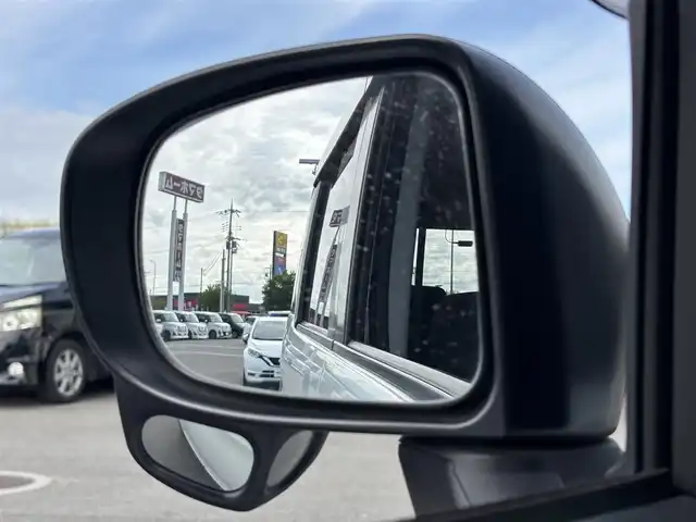 トヨタ ルーミー カスタムG 奈良県 2019(令1)年 2.9万km パールホワイトⅢ 純正ナビ（KSCN-W68）/（フルセグ／ＢＴ／ＣＤ／ＤＶＤ）/クルーズコントロール/バックカメラ/前後コーナーセンサー/プリクラッシュセーフティ/レーンキープ/両側パワースライドドア/フォグランプ/ＬＥＤヘッドライト/前方ドライブレコーダー（UP-K043）/純正14インチＡＷ